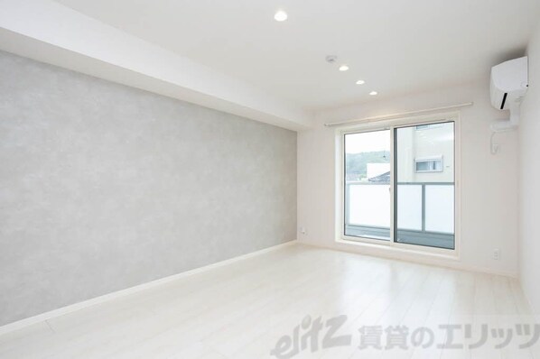 グランファミール箕面小野原の物件内観写真